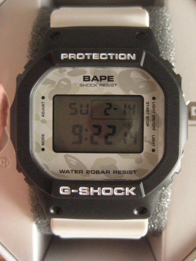 gshock-Bape-DW-5600-black-white-131.jpg