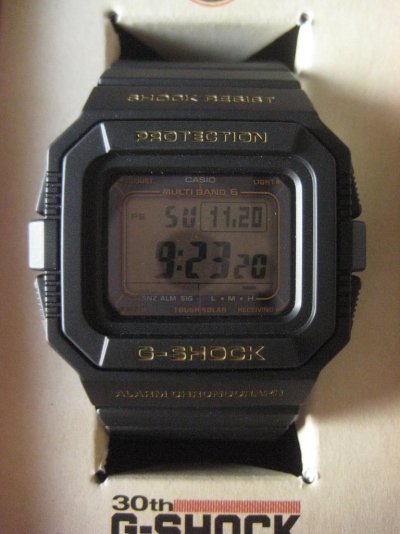 gshock-30th-GW-5530C-1JR-111.jpg