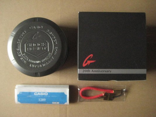 gshock-20th-DW-6900ML-1JF-134.jpg gshock-20th-DW-6900ML-1JF-134.jpg