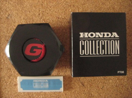 gshock-Honda-DW-8400-144.jpg