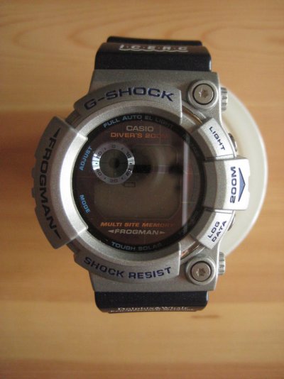 gshock-frogman-GW-200K-2JR-111.jpg