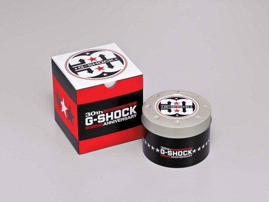 G-SHOCK-30th_Rising_RED_pac_l.jpg