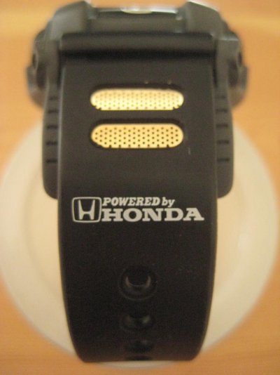 gshock-honda-dw002-102.jpg