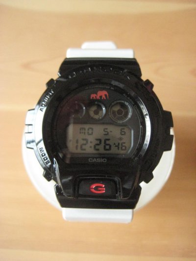 gshock-brooklyncircus-DW-6900BKC-1JR-131.jpg