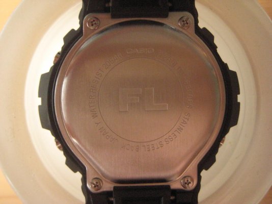 gshock-futura-dw6900-142.jpg