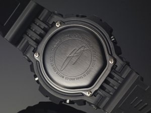 GD-X6900MNM_back_engraving.jpg