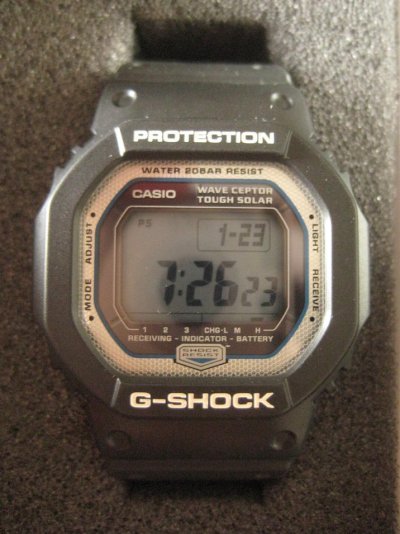 gshock-superman-gw5600-121.jpg