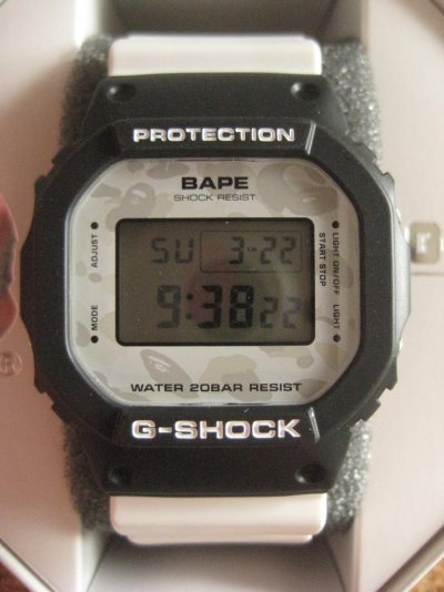 gshock-bape-dw5600-black-white-121.jpg