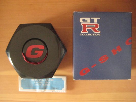 gshock-nissan-skyline-gtr-dw002-173.jpg