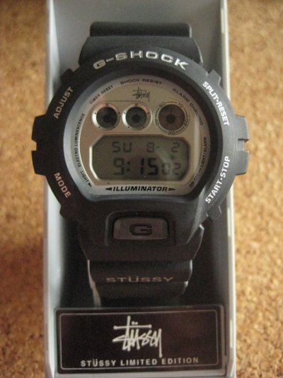 gshock-stussy-1997-DW-6900-101.jpg