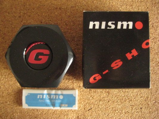 gshock-Nissan-Nismo-DW-6900-174.jpg