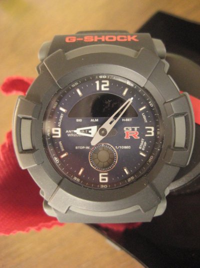 gshock-Nissan-Skyline-GT-R-AW-510-121.jpg