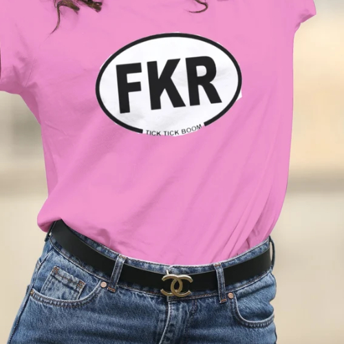 The-shirt-design-elements-is-simple-but-bold.jpg