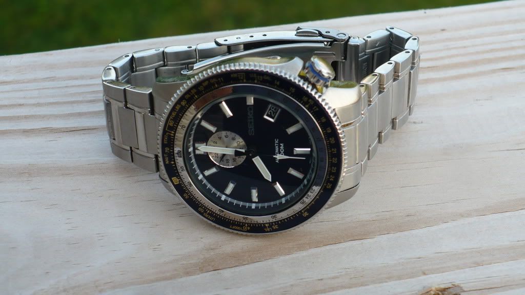 SeikoSSA001-02.jpg